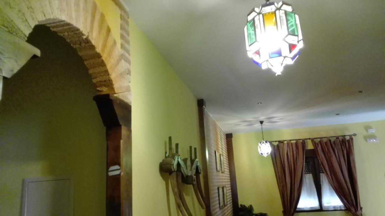 La Casa Madrona Apartment Villacastin Ngoại thất bức ảnh